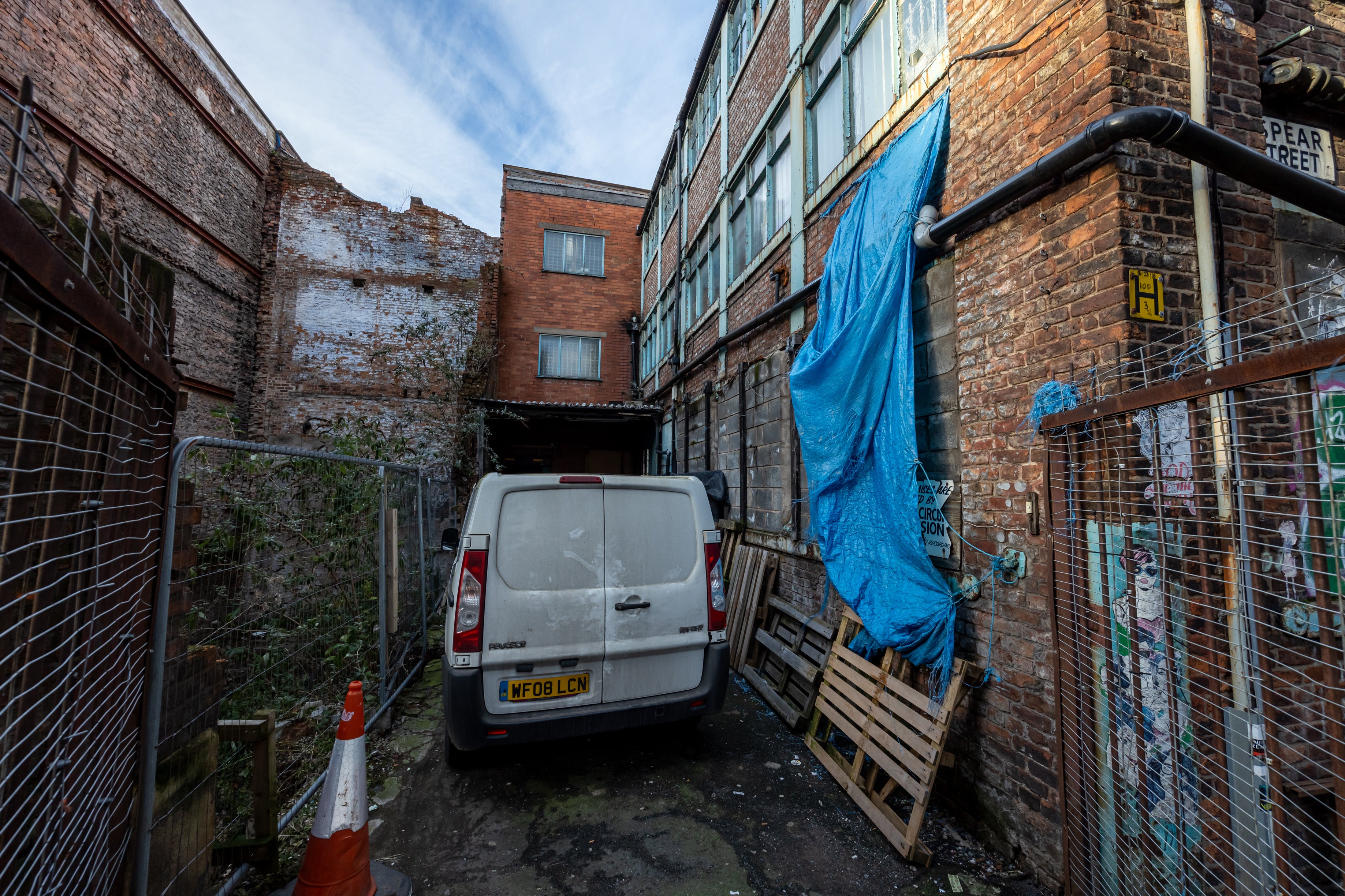 56-58 Oldham Street & 49 Spear Street, Near Piccadilly City Centre, Greater Manchester M4 1LE