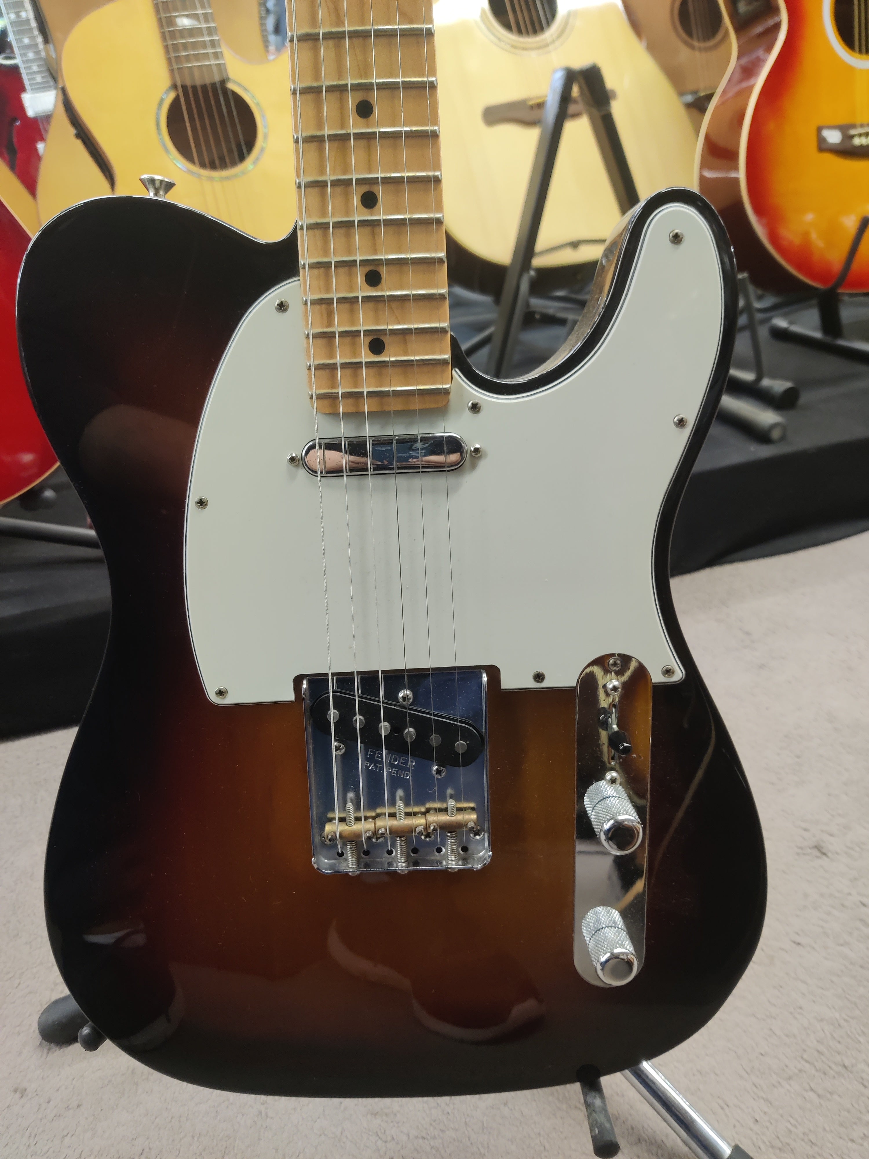 Fender American Special Telecaster Electric Guitar Maple Fingerboard Sunburst - Unused | B-Stock with minor dent