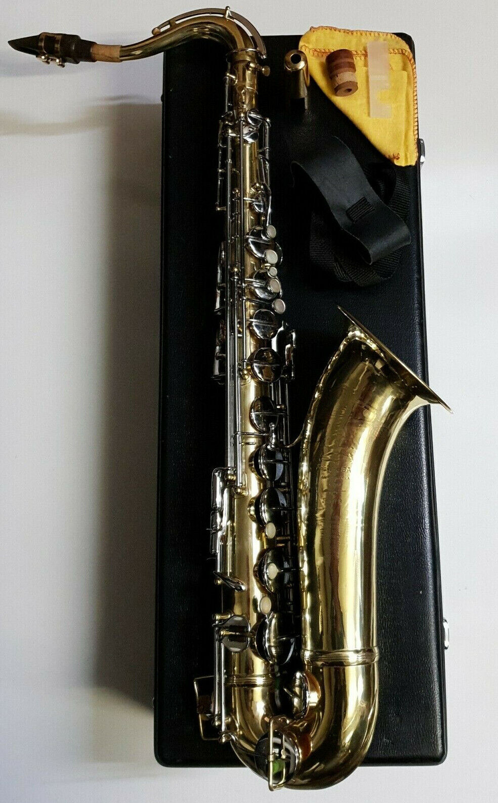 USED Adolphe Saxophone Bb Tenor 673 by Selmer Brass Body & Hard Case Full Outfit