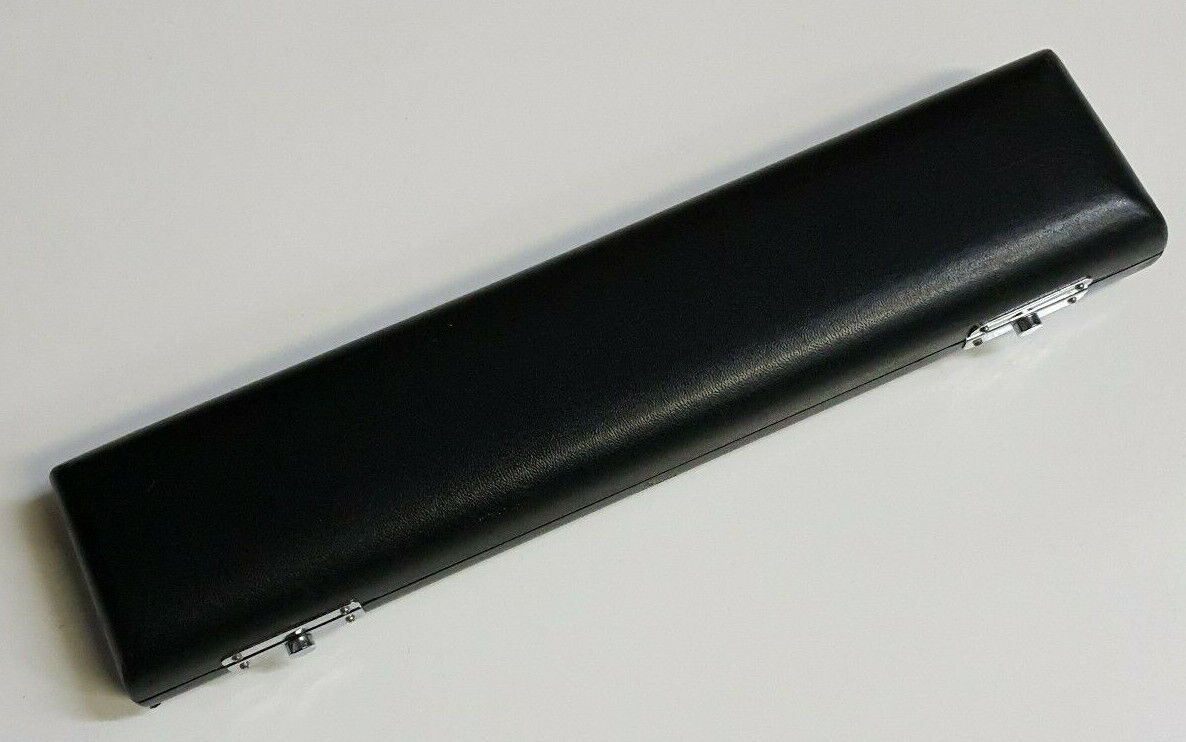 Pearl Flute PF501 with E Key in Silver Nickel In Hard Case - Complete Outfit ---