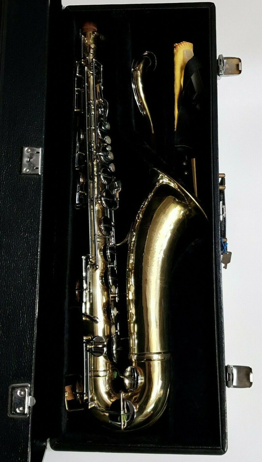 Saxoboe USED Adolphe Saxophone Bb Tenor 673 by Selmer Brass Body & Hard Case F